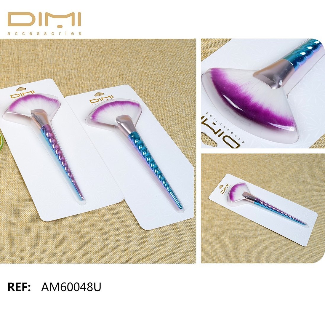 pincel de maquillaje